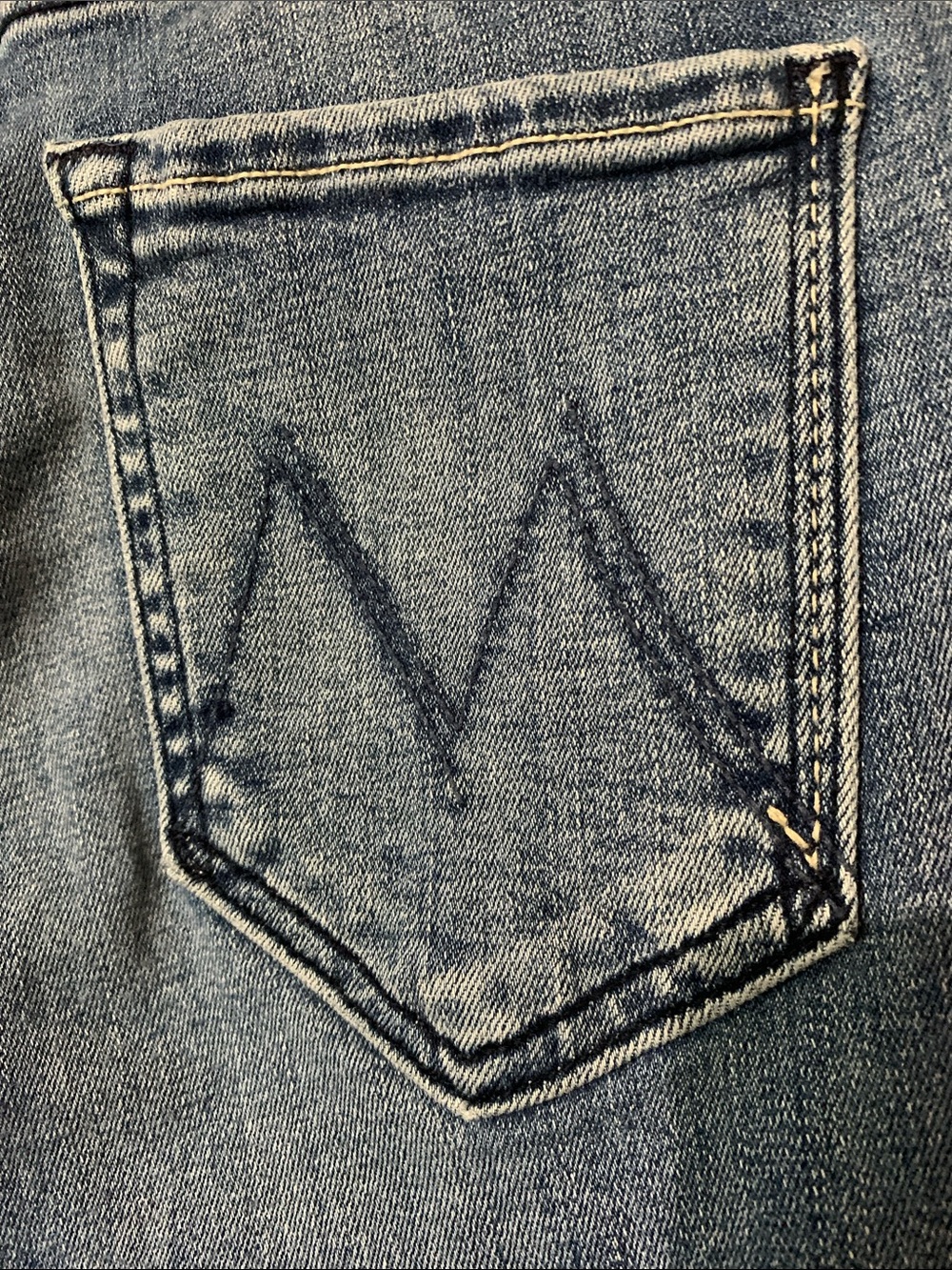 MOTHER Skinny Jeans in Medium Blue Wash - Picture 5 of 8